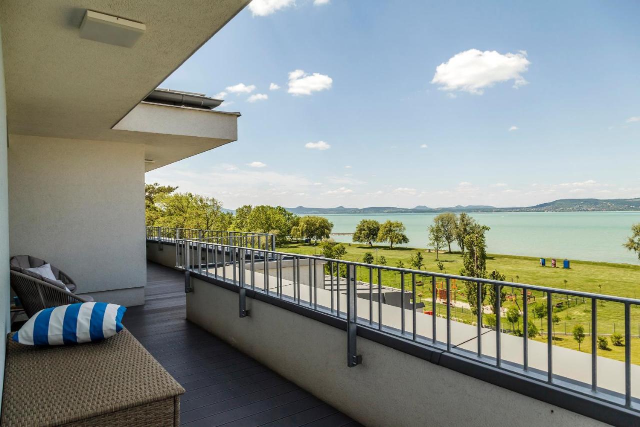Blue Apartments Balatonlelle Exterior foto